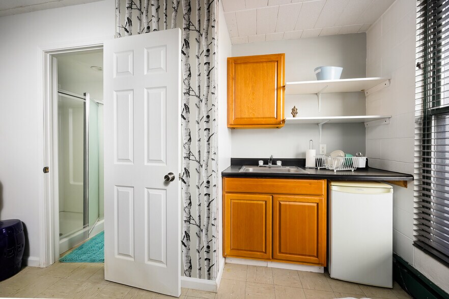 More Photos Of 657 Pratt Dr, Indiana Apartments For Sale