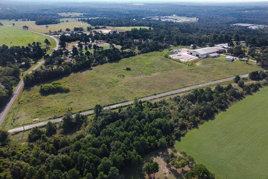 More Photos Of 8102 County Road 313 E, Tyler Distribution For Sale