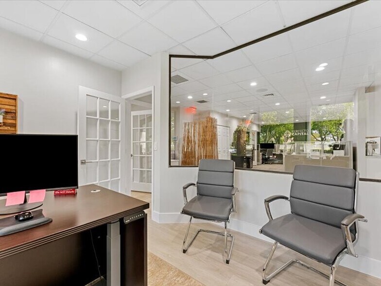 More Photos Of 2295 NW Corporate Blvd, Boca Raton Office Residential For Lease