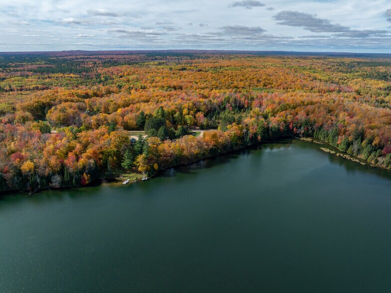 More Photos Of 16878 County Road 505, Newberry Hotel For Sale