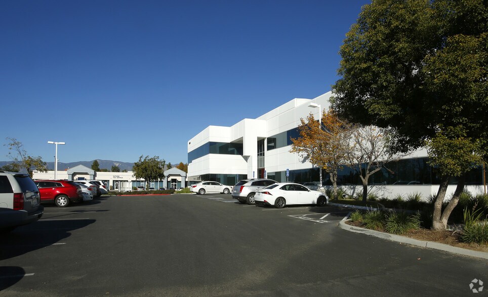 More Photos Of 1901 Orange Tree Ln, Redlands Office For Sale