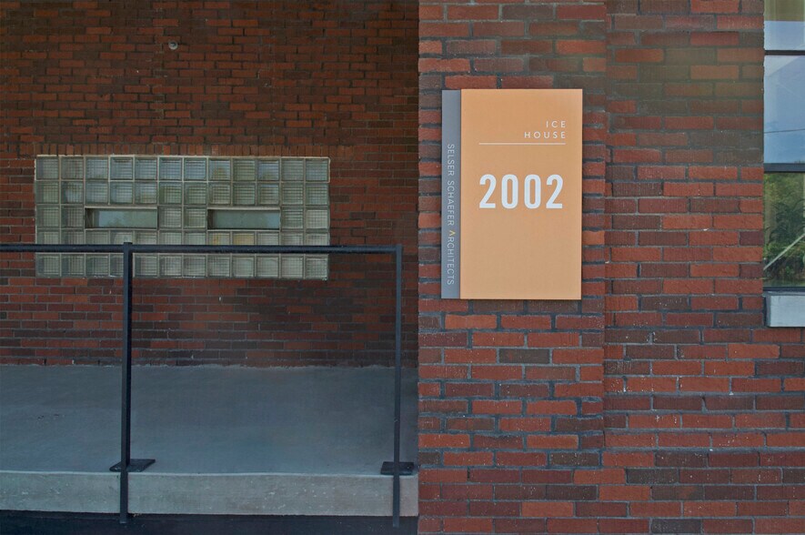 More Photos Of 2002 E 6th St, Tulsa Loft Creative Space For Sale