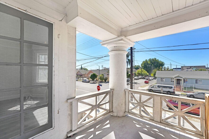 More Photos Of 4626 Wall St, Los Angeles Apartments For Sale