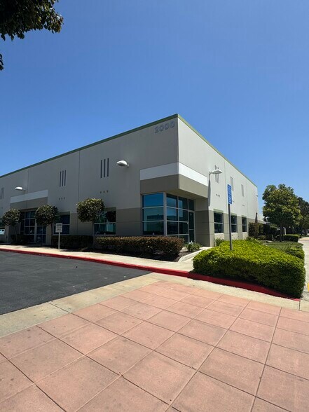 More Photos Of 2000 Cabot Pl, Oxnard Warehouse For Sale
