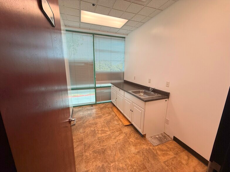 More Photos Of 1977 W 190th St, Torrance Unknown For Sale