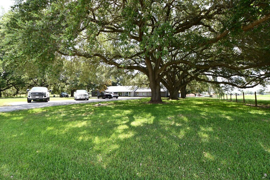 More Photos Of 34507 FM 1093, Simonton Land For Lease
