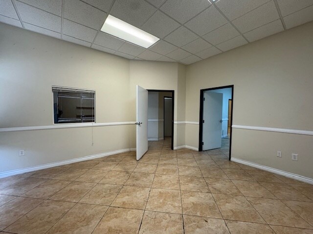 More Photos Of 5968 Edmond St, Las Vegas Warehouse For Lease