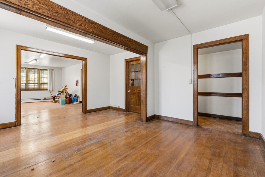 More Photos Of 366 E Tulane Rd, Columbus Religious Facility For Sale