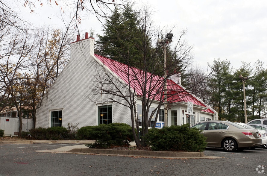 More Photos Of 6306 Little River Tpke, Alexandria Restaurant For Sale