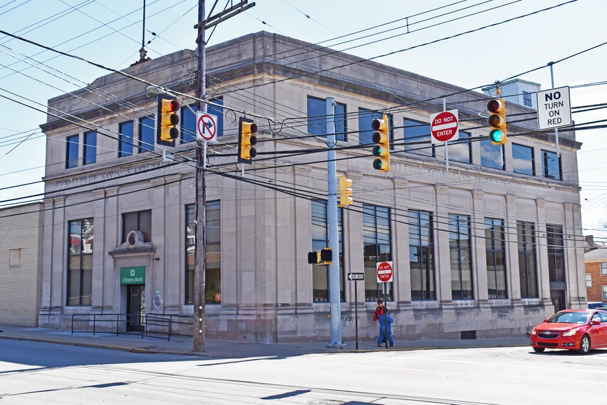 More Photos Of 495 Lincoln Ave, Pittsburgh Bank For Lease