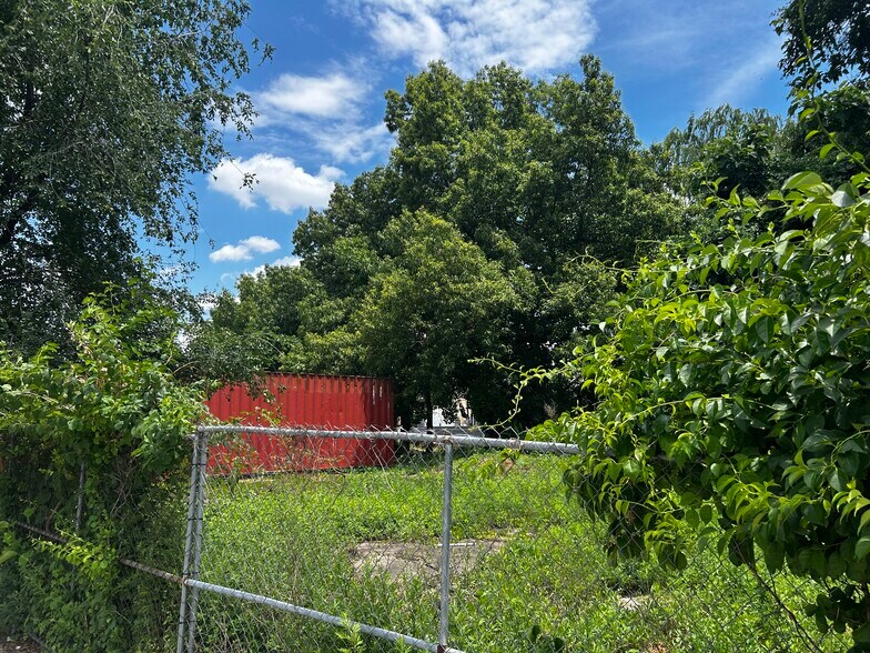More Photos Of 212 W Diamond St, Philadelphia Land For Sale