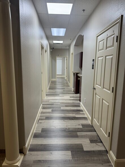 More Photos Of 6300 Stonewood Dr, Plano Medical For Sale