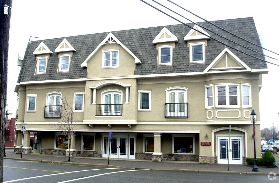 More Photos Of 25 1st Ave, Atlantic Highlands Office For Lease
