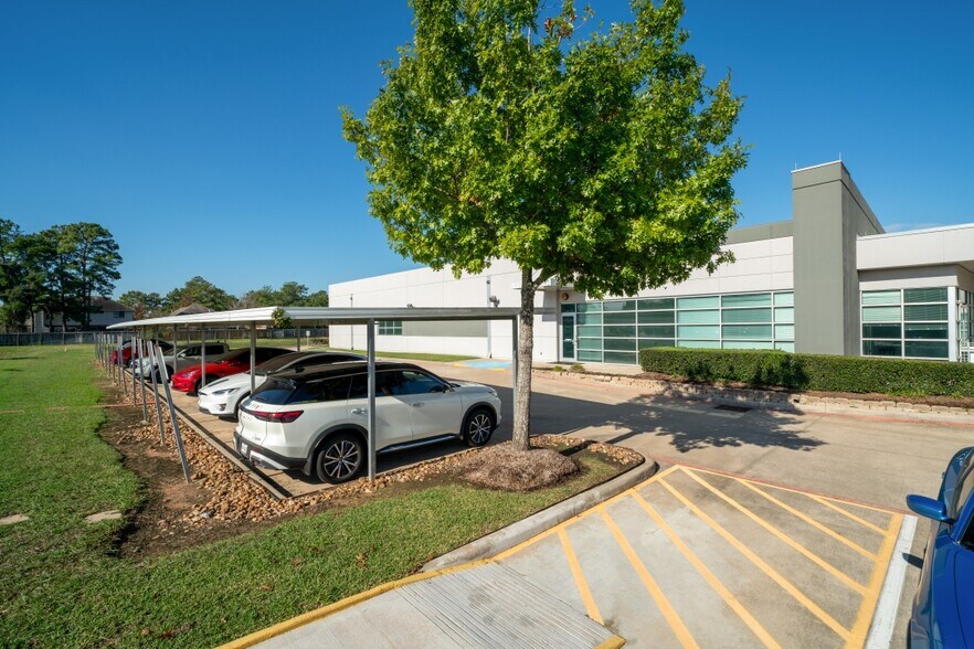 More Photos Of 24727 Tomball Pky, Tomball Medical For Lease