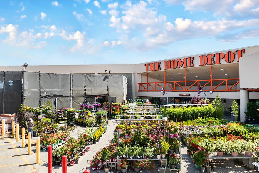 More Photos Of 1055 W 21st St, San Bernardino Freestanding For Sale