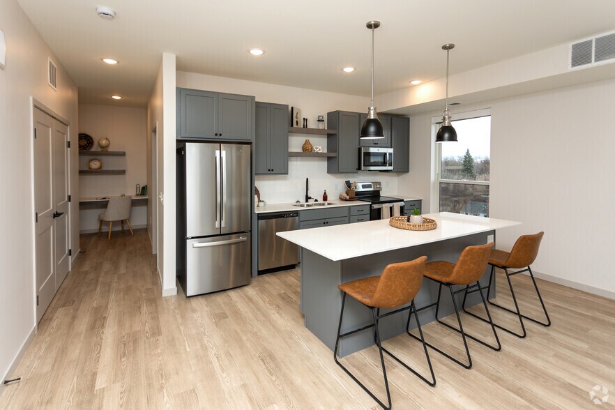 More Photos Of 6445 Lyndale Ave S, Richfield Apartments For Lease