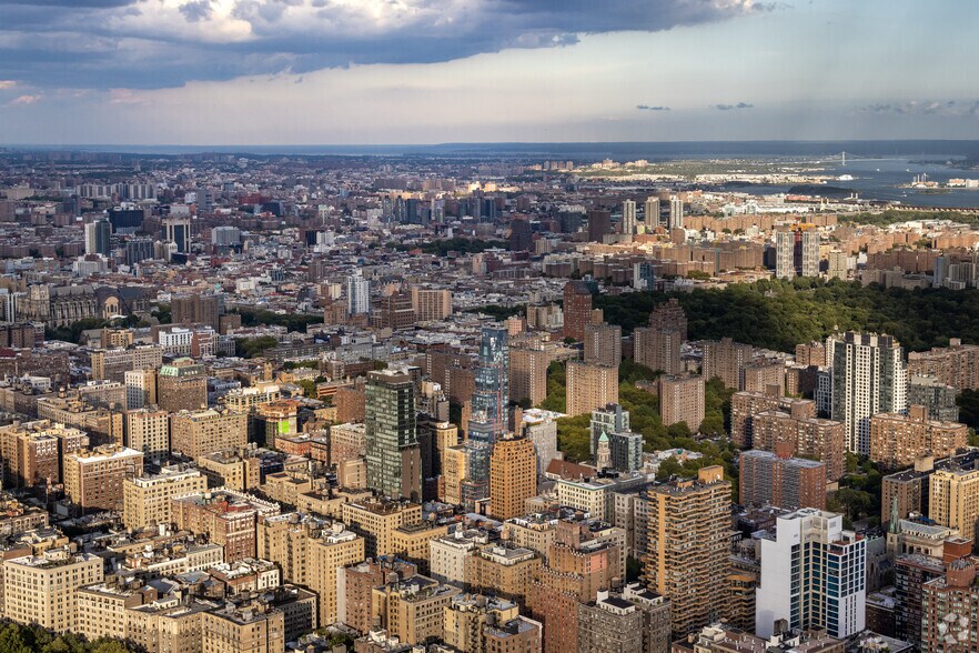 More Photos Of 2628 Broadway, New York Apartments For Lease