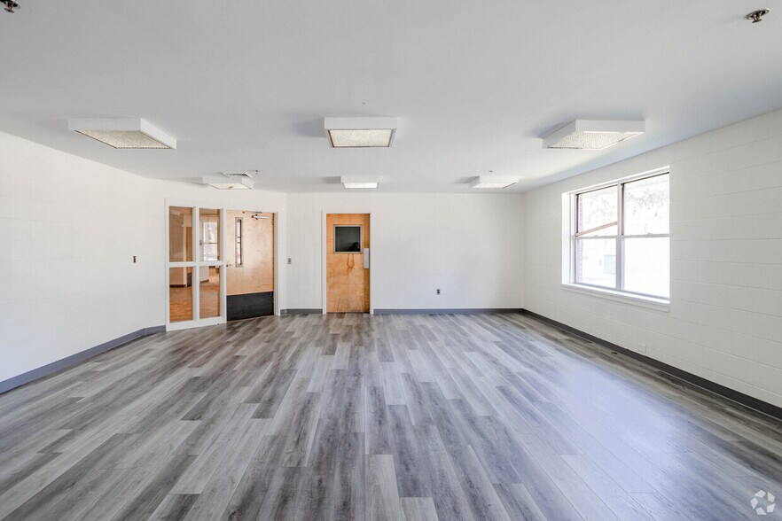 More Photos Of 1835 E Landis Ave, Vineland Rehabilitation Center For Lease