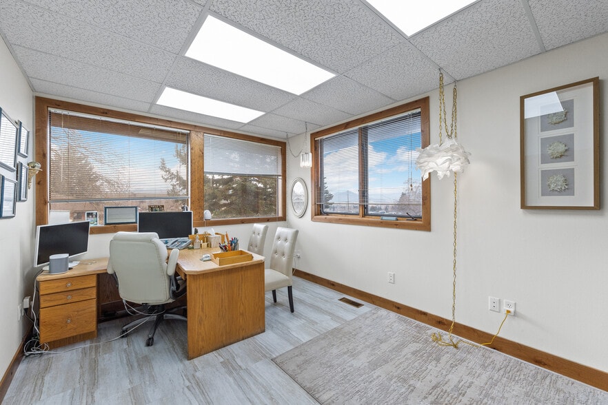More Photos Of 1297 Burns Way, Kalispell Office For Sale