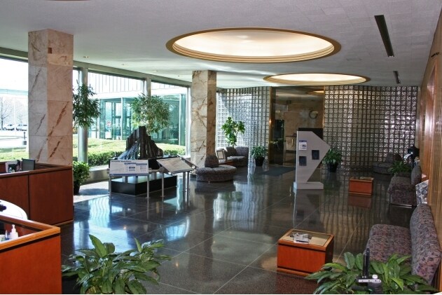 More Photos Of 3556 Lake Shore Rd, Buffalo Office For Sale