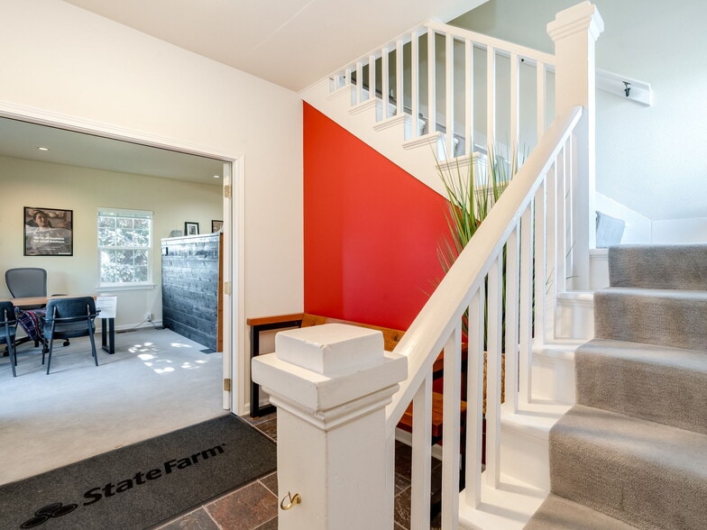 More Photos Of 2800 E Evergreen Blvd, Vancouver Office Residential For Lease