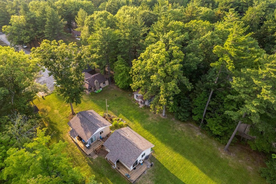 More Photos Of 3551 W Otsego Lake Dr, Gaylord Manufactured Housing Mobile Home Park For Sale