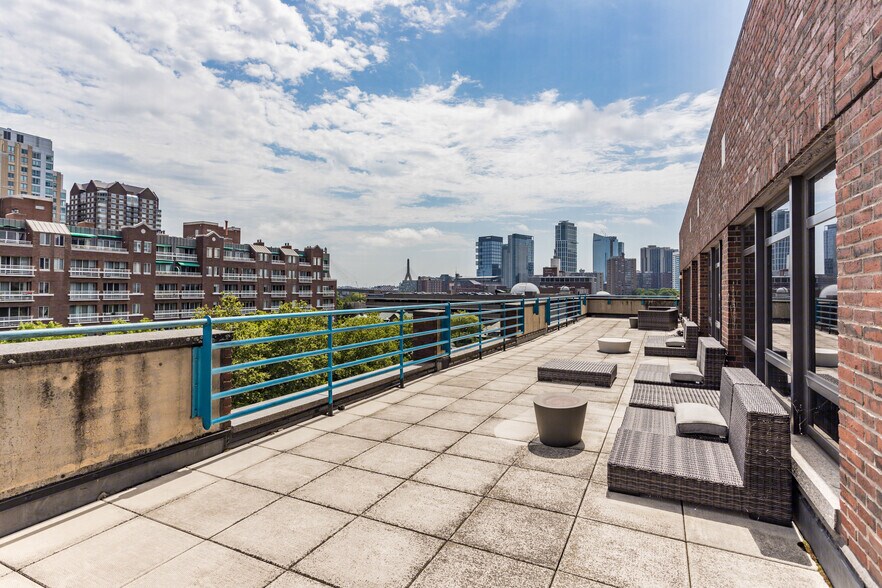 More Photos Of 10 Canal Park, Cambridge Office For Lease