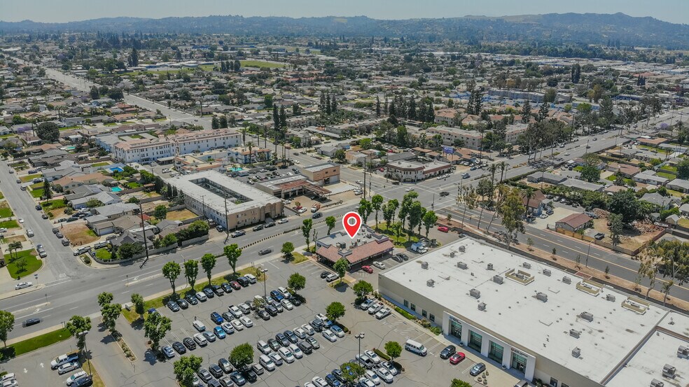 More Photos Of 1319-1329 N Grand Ave, Covina Restaurant For Sale