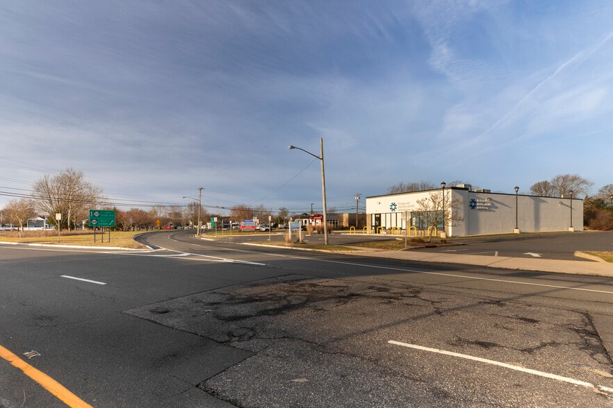 More Photos Of 1515 Richmond Ave, Point Pleasant Beach Medical For Sale