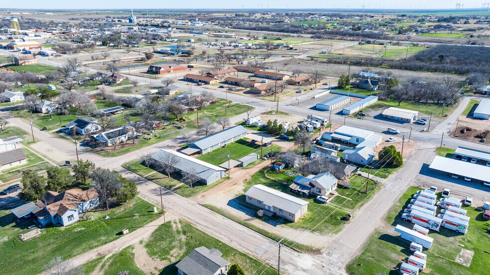 More Photos Of 701 S Avenue F, Haskell Hotel For Sale