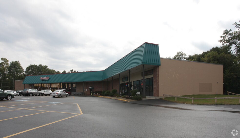More Photos Of 5 Maple Rd, Voorheesville General Retail For Lease