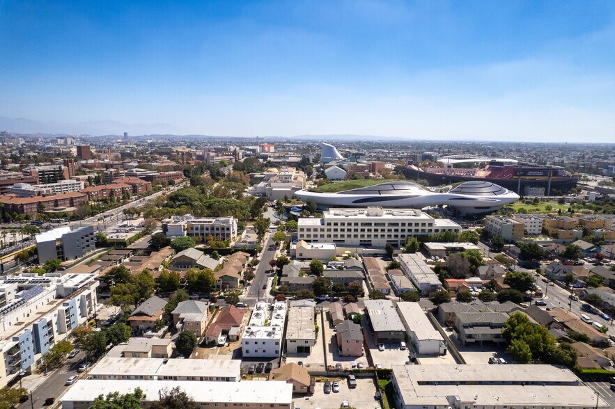More Photos Of 3823 Wisconsin St, Los Angeles Apartments For Sale