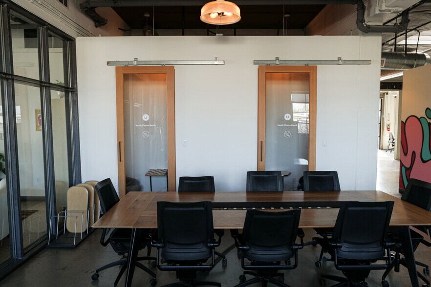More Photos Of 440 E Route 66, Glendora Coworking Space