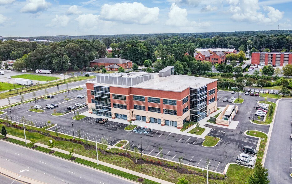 More Photos Of 580 City Center Blvd, Newport News Medical For Lease