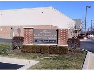 More Photos Of 2075 Blackberry Dr, Geneva Medical For Lease