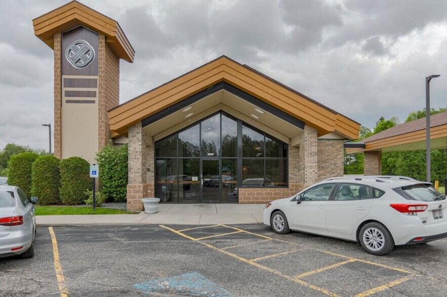Primary Photo Of 7505 Stone Ridge Dr, Weston Medical For Sale