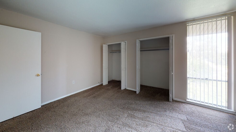 More Photos Of 1701 Skyline Dr, North Little Rock Multifamily For Sale