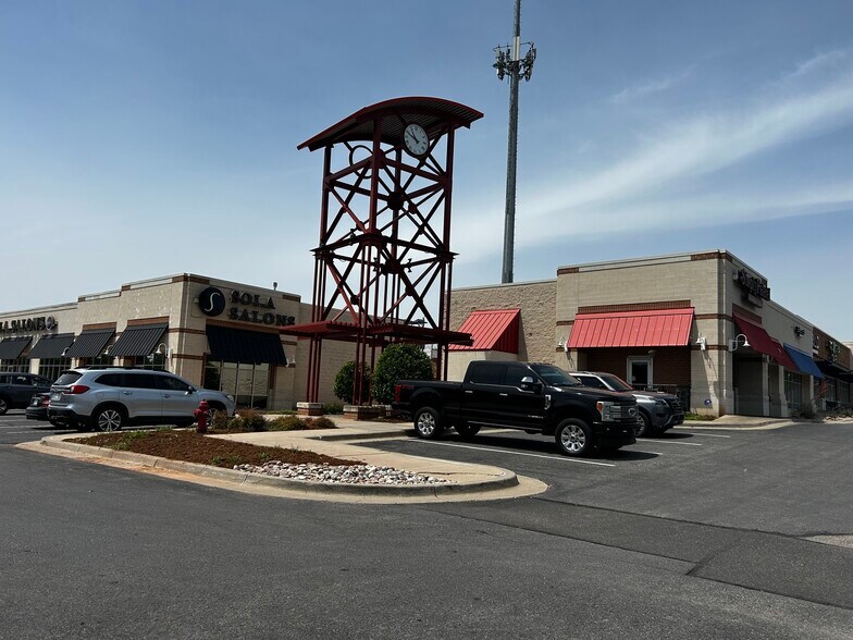 More Photos Of 1024-1040 Waterwood Pky, Edmond General Retail For Lease