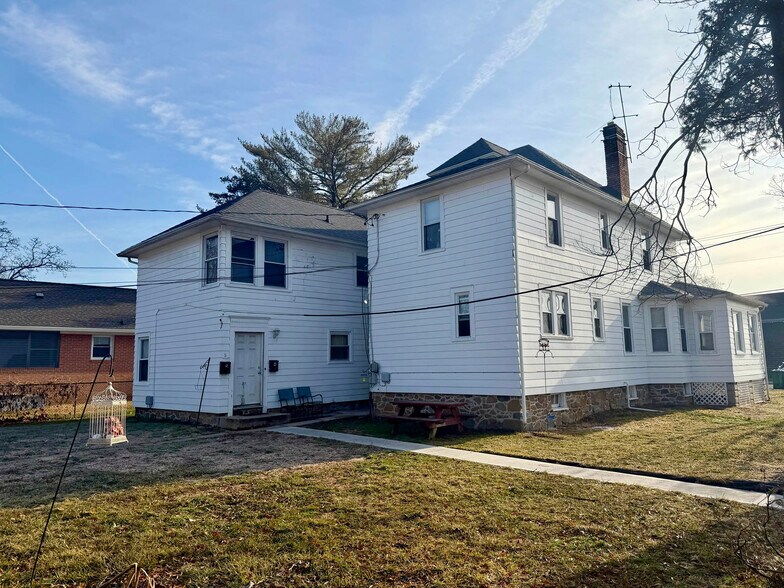 More Photos Of 136 S Parke St, Aberdeen Multifamily For Sale