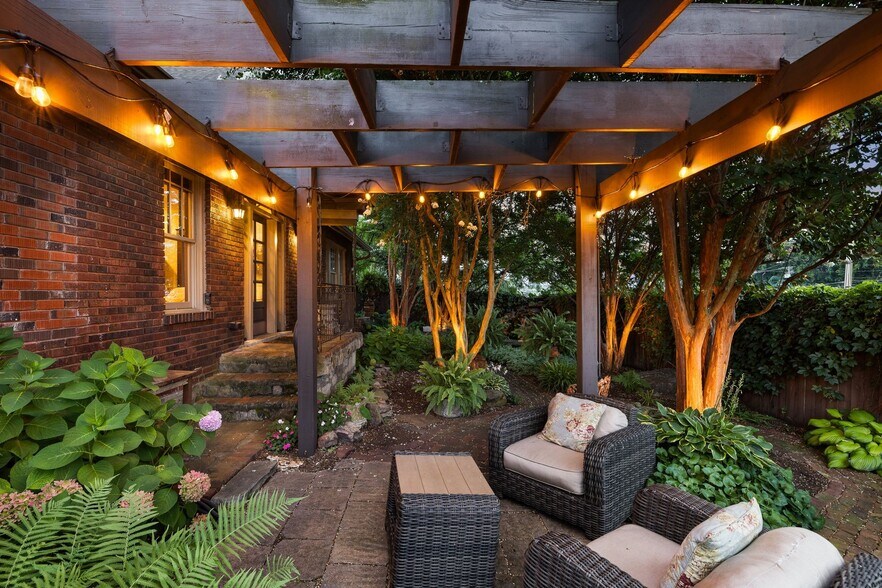 More Photos Of 707 Inverness Ave, Nashville Restaurant For Sale