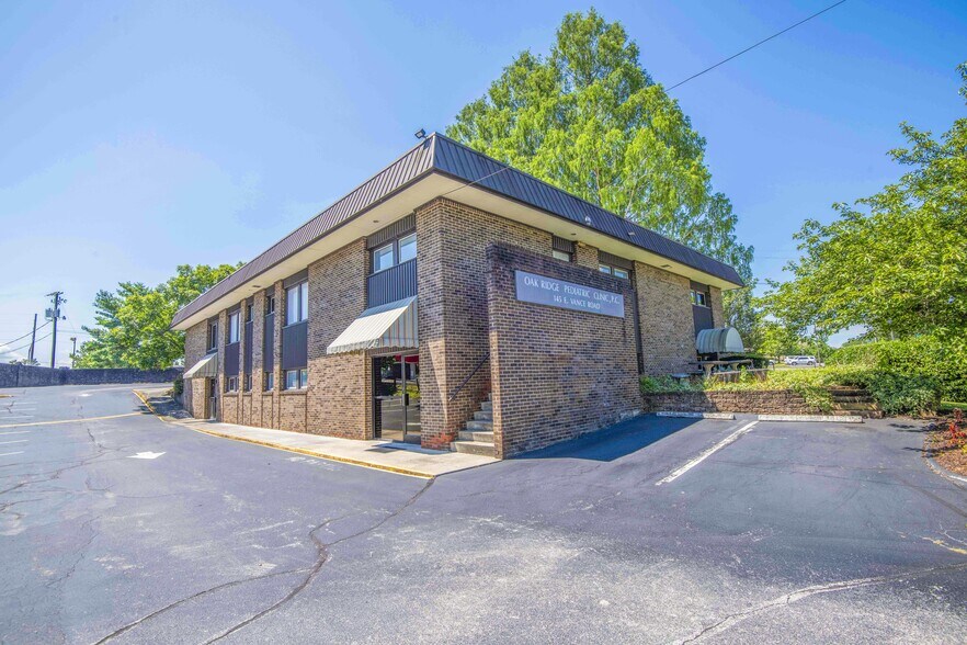 More Photos Of 145 E Vance Rd, Oak Ridge Medical For Sale
