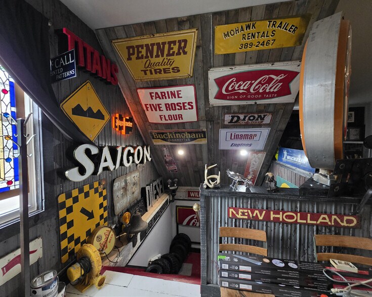 More Photos Of 6402 Hamlyn St, London Service Station For Sale