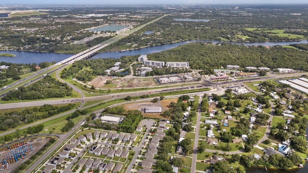 More Photos Of 10070 Fern Hill Dr, Riverview Freestanding For Sale