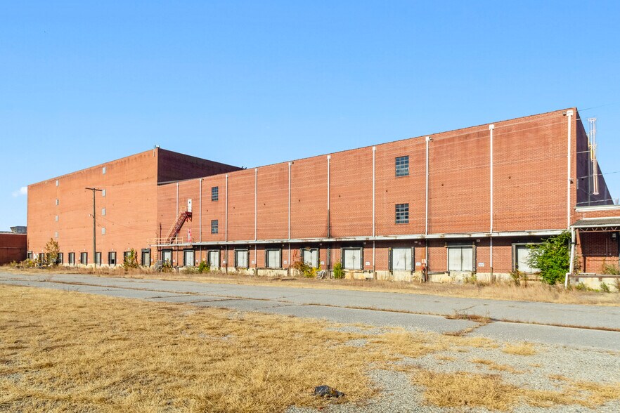 More Photos Of 1641 Fairystone Park Hwy, Stanleytown Warehouse For Sale