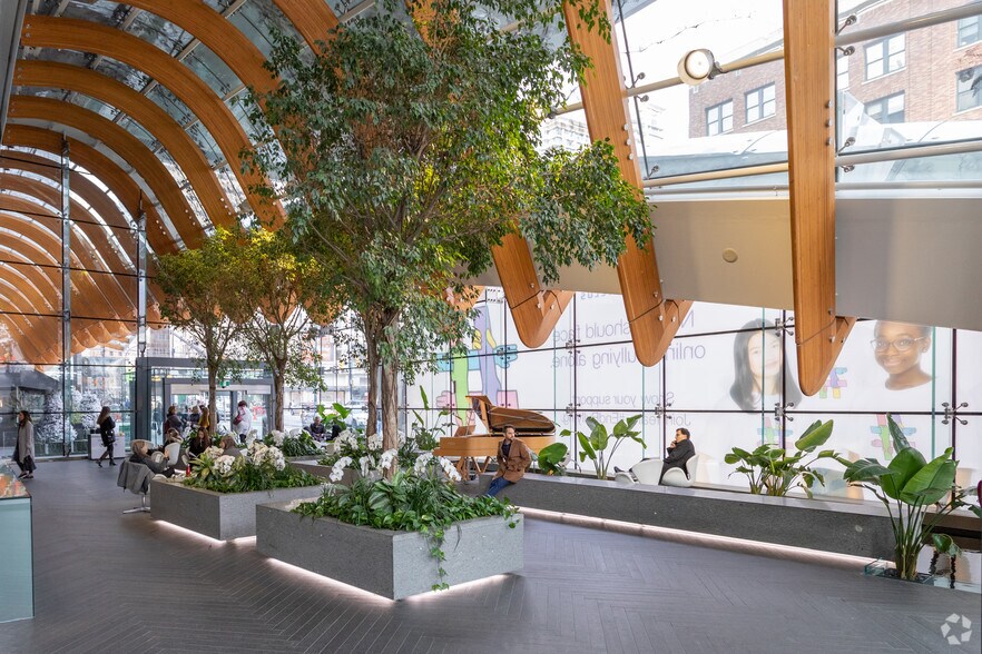 More Photos Of 510 W Georgia St, Vancouver Office For Lease