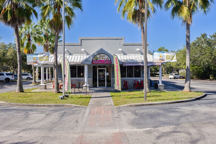 More Photos Of 8841 Commodity Cir, Orlando Fast Food For Lease