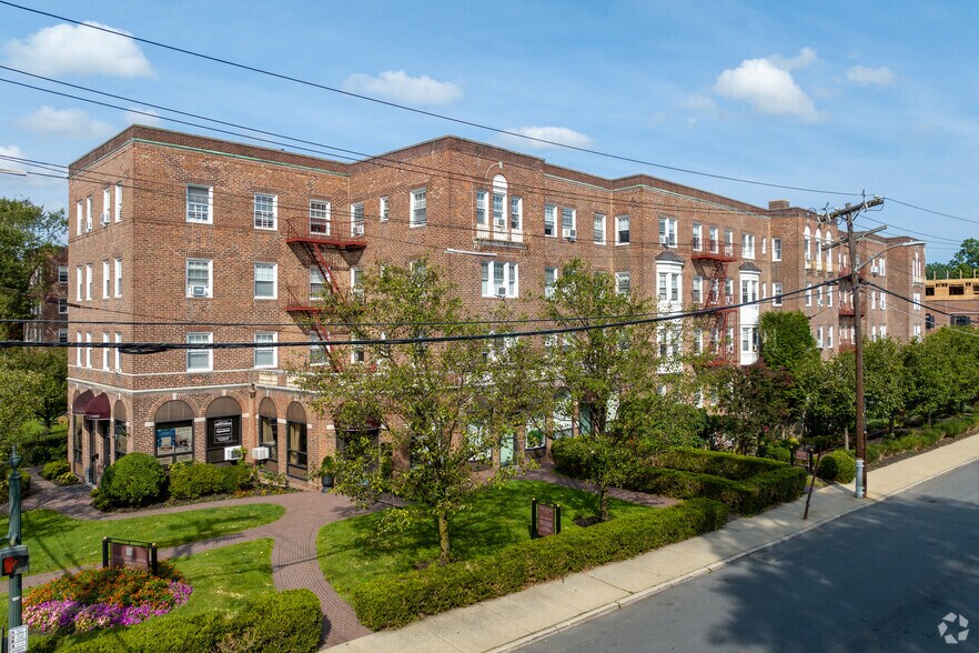 More Photos Of 131-151 Purchase St, Rye Apartments For Lease