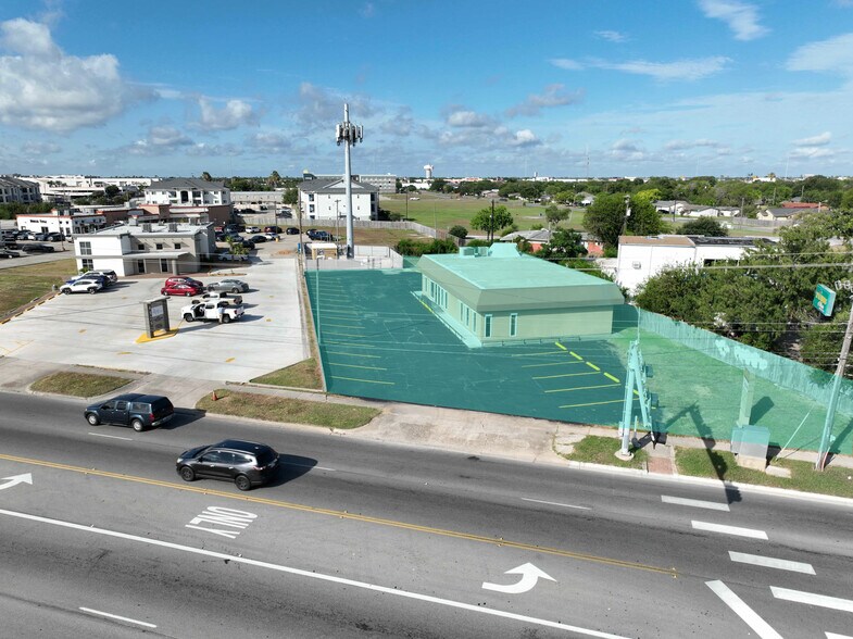 More Photos Of 4521 S Staples St, Corpus Christi Medical For Lease
