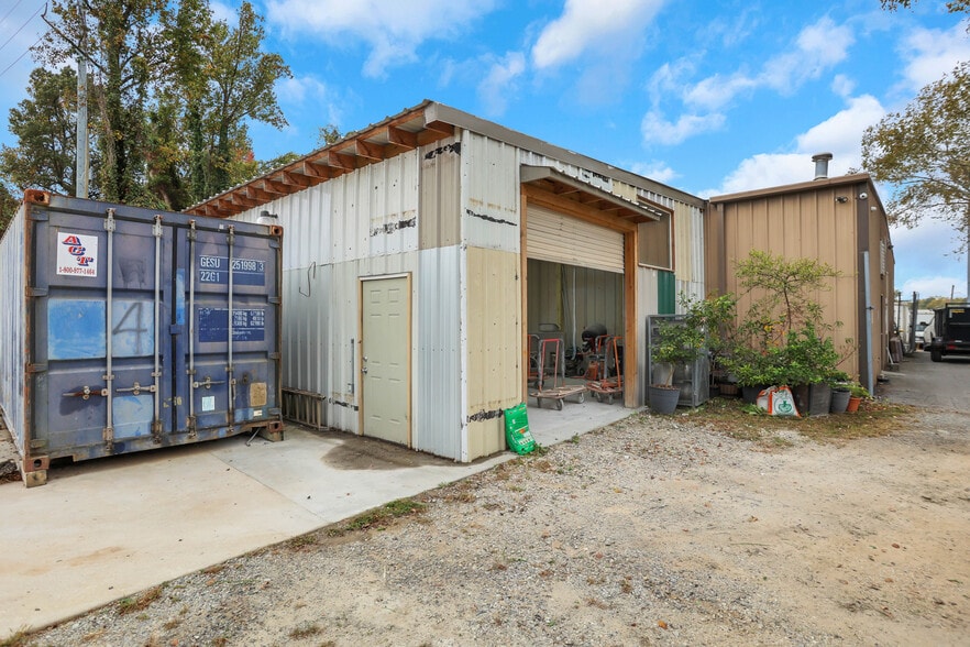 More Photos Of 1385 English St NW, Atlanta Warehouse For Sale