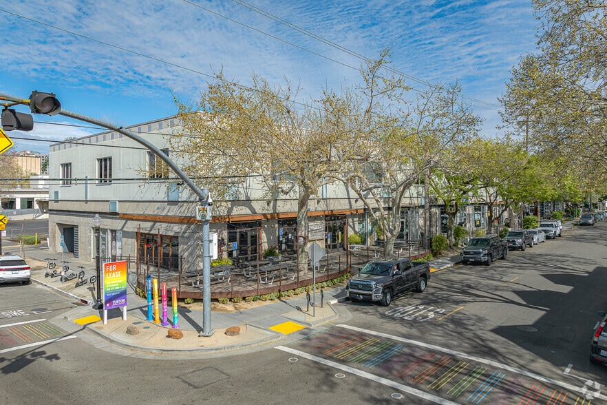 More Photos Of 1050 20th St, Sacramento Office For Lease